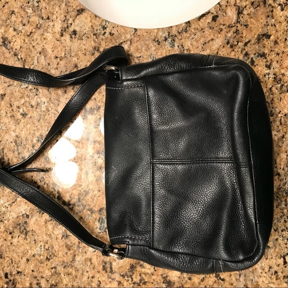 Black Coach Purse - Picture 2 of 3